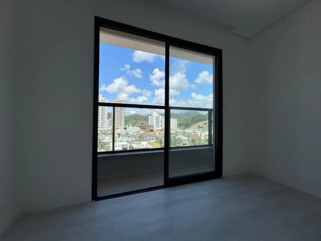 Apartamento à Venda em Itajaí no Praia Brava de Itajaí: 3 Quartos, 106m², 3 Suítes e 2 Vagas de Garagem - Foto 6