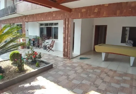 Casa para Venda em Itajaí no São Vicente com 6 Quartos e 310m² | 2 Suítes e 3 Vagas de Garagem - Foto 1
