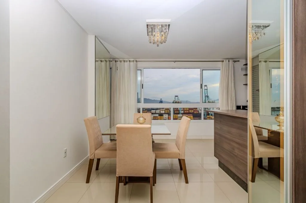 Apartamento à Venda em Itajaí no Centro: 2 Quartos, 77m², 2 Suítes e 1 Vaga de Garagem - Foto 7