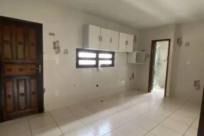 Casa para Aluguel em Itajaí no Espinheiros com 3 Quartos e 120m² | 1 Suíte e 3 Vagas de Garagem - Foto 7