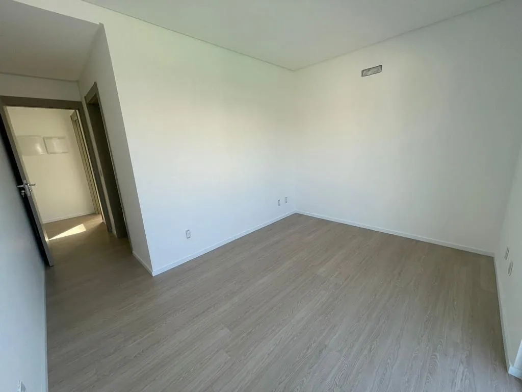 Casa à Venda em Itajaí no São João: 3 Quartos, 163m², 3 Suítes e 3 Vagas de Garagem - Foto 11