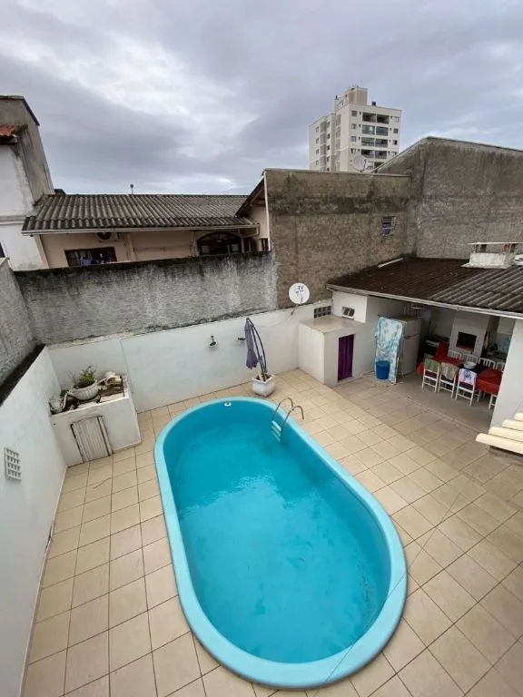 Casa à Venda em Itajaí no Dom Bosco: 4 Quartos, 187m², 2 Suítes - Foto 12
