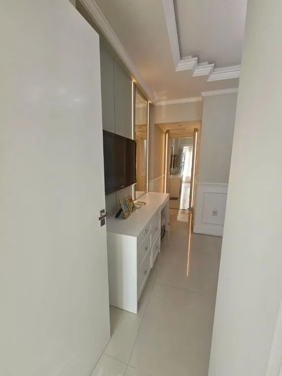 Apartamento à Venda em Itajaí no Vila Operária: 3 Quartos, 322m², 2 Suítes e 2 Vagas de Garagem - Foto 11