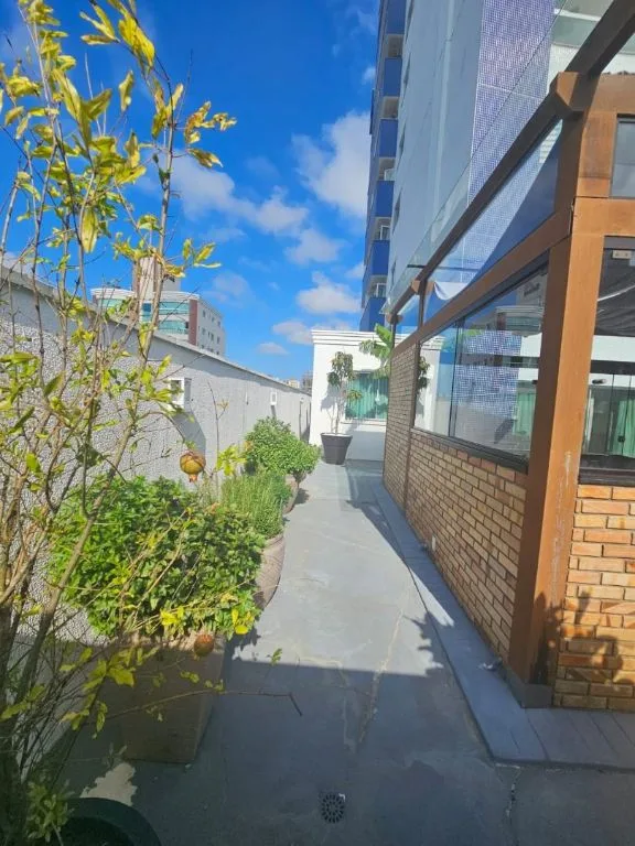 Apartamento à Venda em Itajaí no Vila Operária: 3 Quartos, 322m², 2 Suítes e 2 Vagas de Garagem - Foto 6