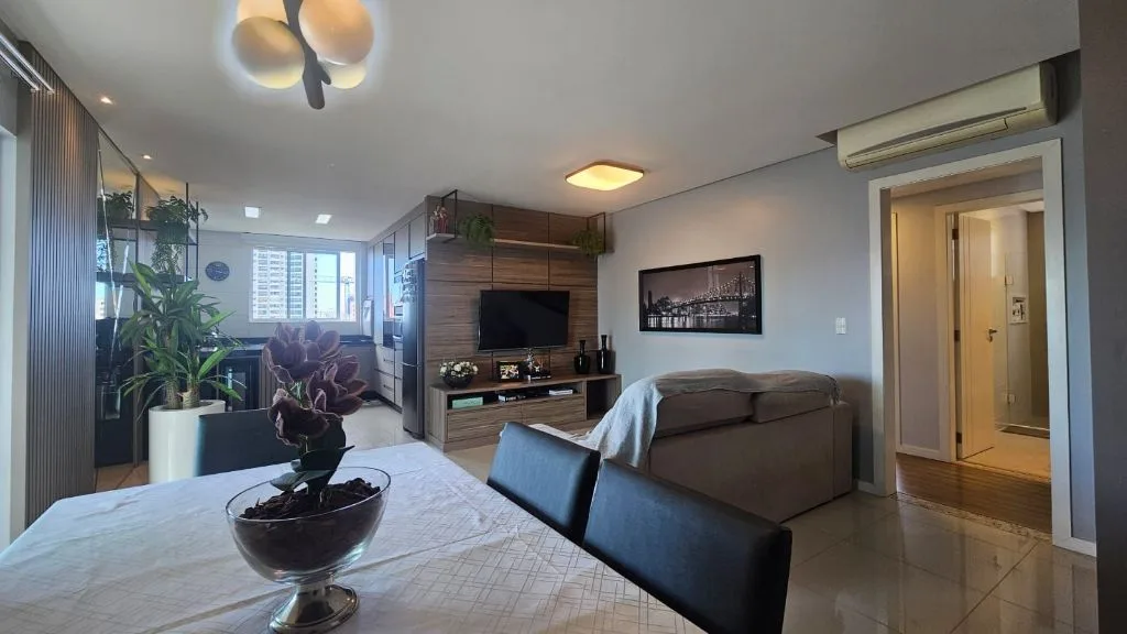 Apartamento à Venda em Itajaí no Centro: 3 Quartos, 111m², 1 Suíte e 2 Vagas de Garagem - Foto 17