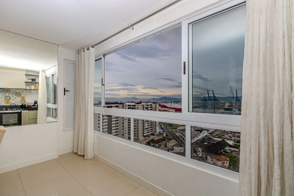 Apartamento à Venda em Itajaí no Centro: 2 Quartos, 77m², 2 Suítes e 1 Vaga de Garagem - Foto 12