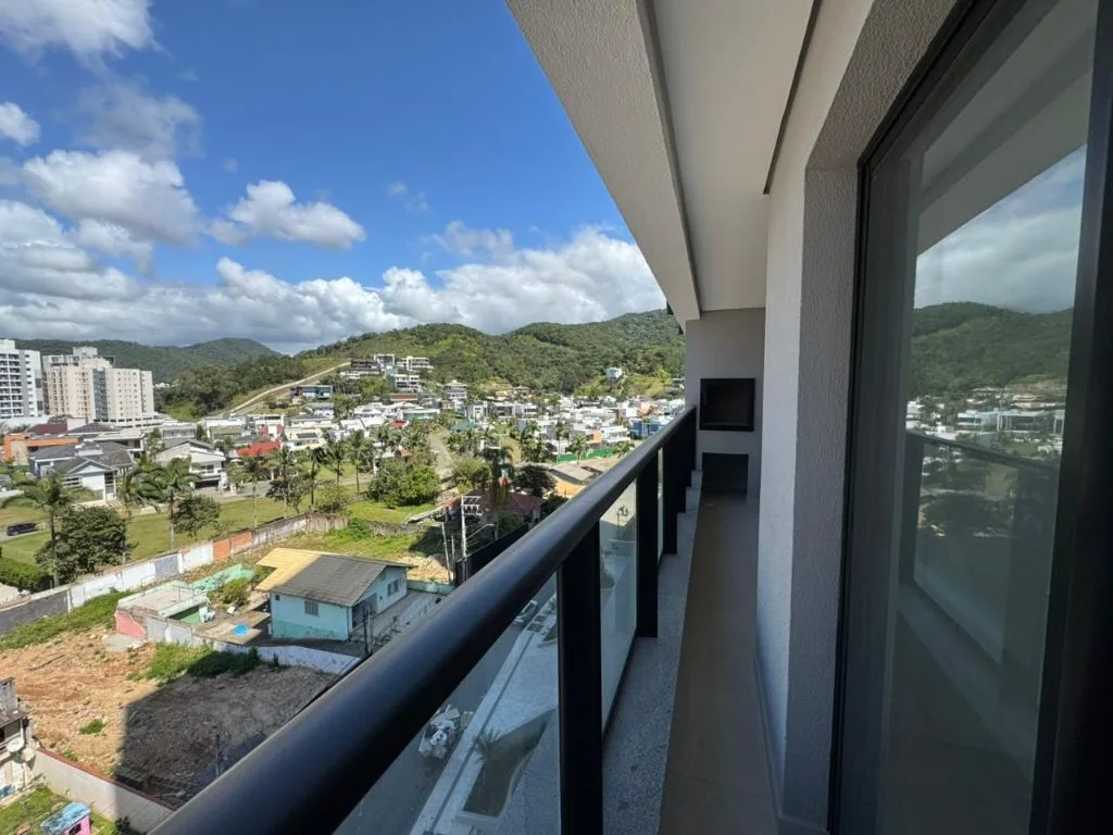 Apartamento à Venda em Itajaí no Praia Brava de Itajaí: 3 Quartos, 106m², 3 Suítes e 2 Vagas de Garagem - Foto 5