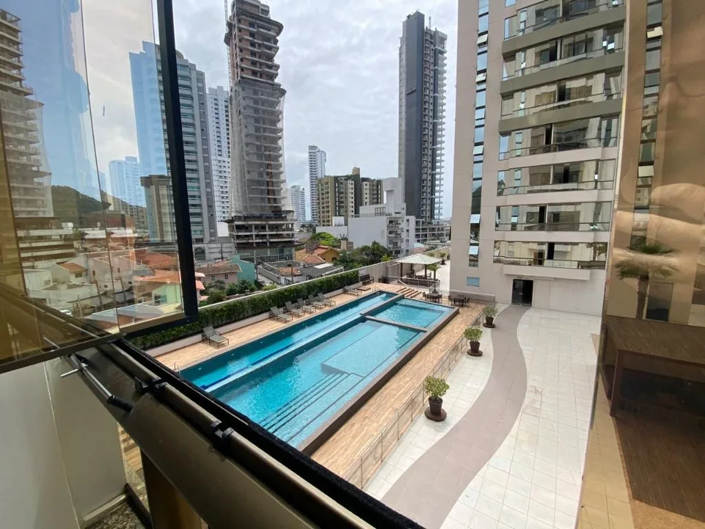 Apartamento à Venda em Itajaí no Fazenda: 3 Quartos, 95m², 1 Suíte e 2 Vagas de Garagem - Foto 2