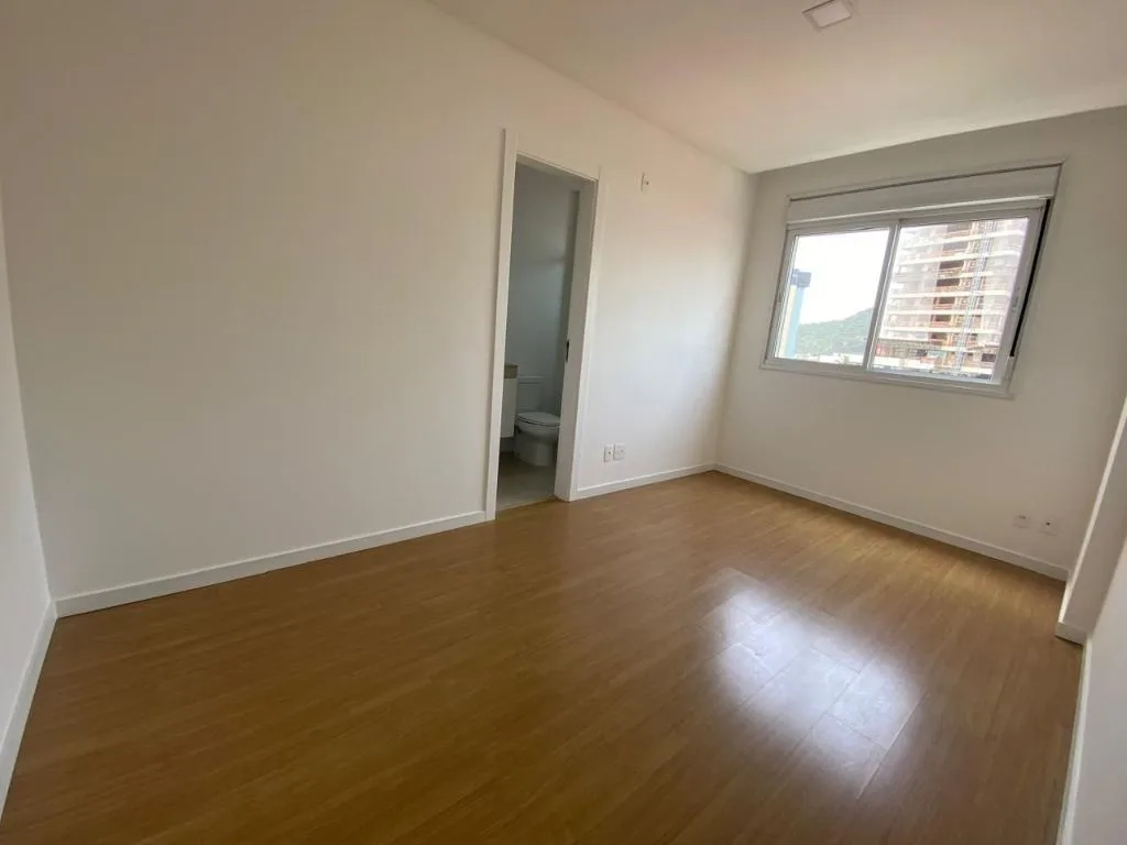 Apartamento à Venda em Itajaí no Fazenda: 3 Quartos, 95m², 1 Suíte e 2 Vagas de Garagem - Foto 10