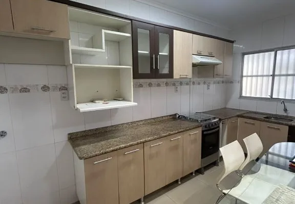Casa para Aluguel em Itajaí no Fazenda com 3 Quartos e 150m² - Foto 1