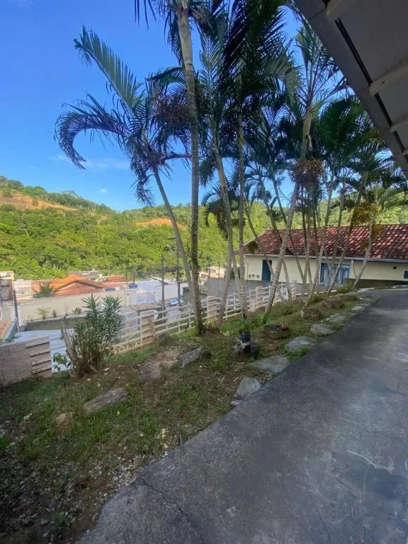 Casa à Venda em Itajaí no Fazenda: 3 Quartos, 70m², 2 Vagas de Garagem - Foto 2