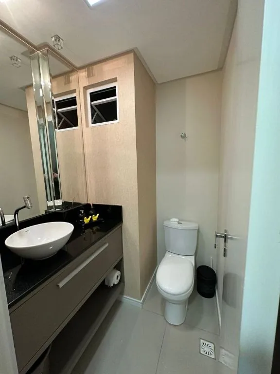 Sala Comercial para alugar em Itajaí no Centro: 34m², 1 Vaga de Garagem - Foto 6
