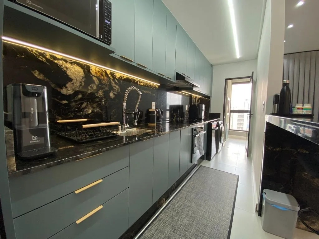 Apartamento à Venda em Itajaí no Vila Operária: 3 Quartos, 85m², 1 Suíte e 2 Vagas de Garagem - Foto 2