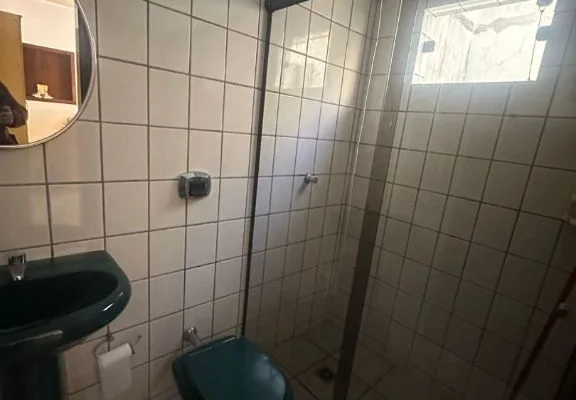 Casa para alugar em Itajaí no Centro: 5 Quartos, 550m², 2 Vagas de Garagem - Foto 1