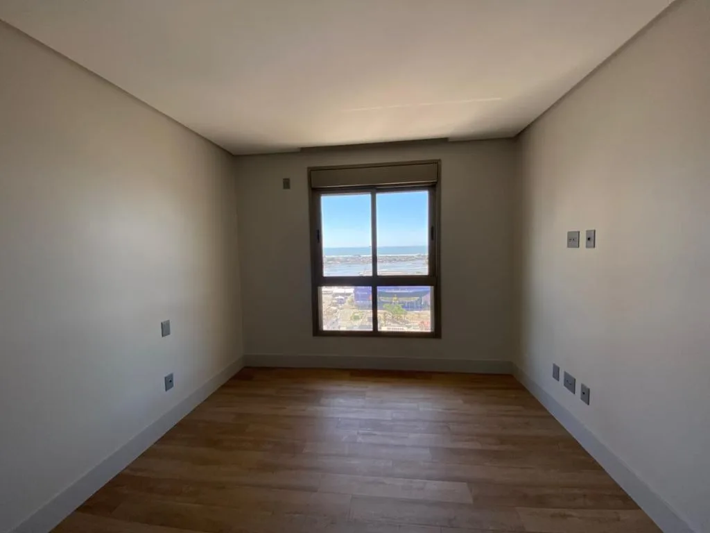 Apartamento à Venda em Itajaí no Centro: 3 Quartos, 138m², 3 Suítes e 2 Vagas de Garagem - Foto 15