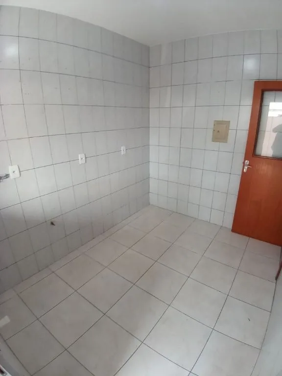 Apartamento à Venda em Itajaí no Vila Operária: 3 Quartos, 92m², 1 Vaga de Garagem - Foto 3