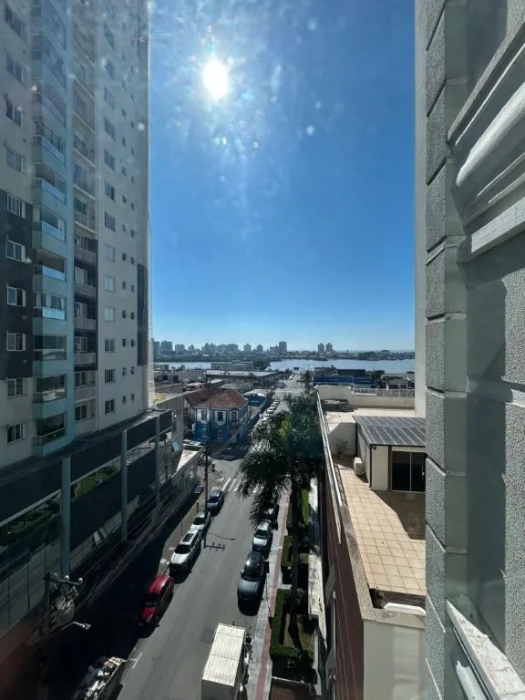 Apartamento à Venda em Itajaí no Centro: 3 Quartos, 110m², 3 Suítes e 2 Vagas de Garagem - Foto 18