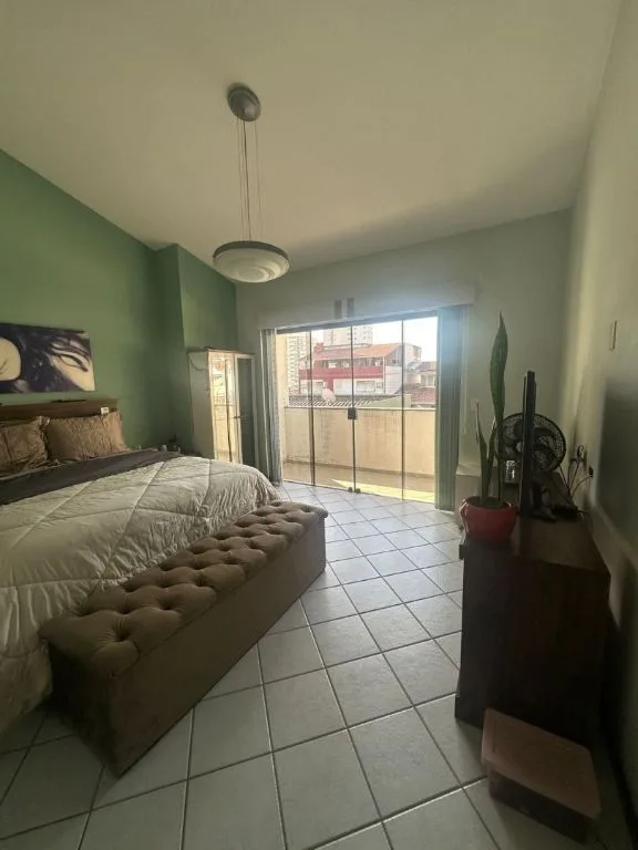 Casa para alugar em Itajaí no Centro: 5 Quartos, 550m², 2 Vagas de Garagem - Foto 4