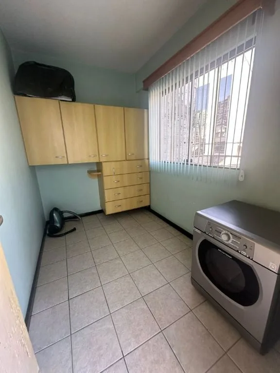 Casa para alugar em Itajaí no Centro: 5 Quartos, 550m², 2 Vagas de Garagem - Foto 23