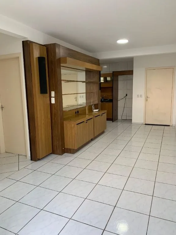 Apartamento para alugar em Itajaí no Murta: 2 Quartos, 65m², Garagem Coberta - Foto 2