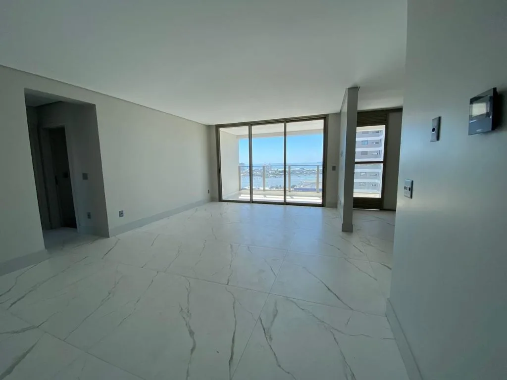 Apartamento à Venda em Itajaí no Centro: 3 Quartos, 138m², 3 Suítes e 2 Vagas de Garagem - Foto 7