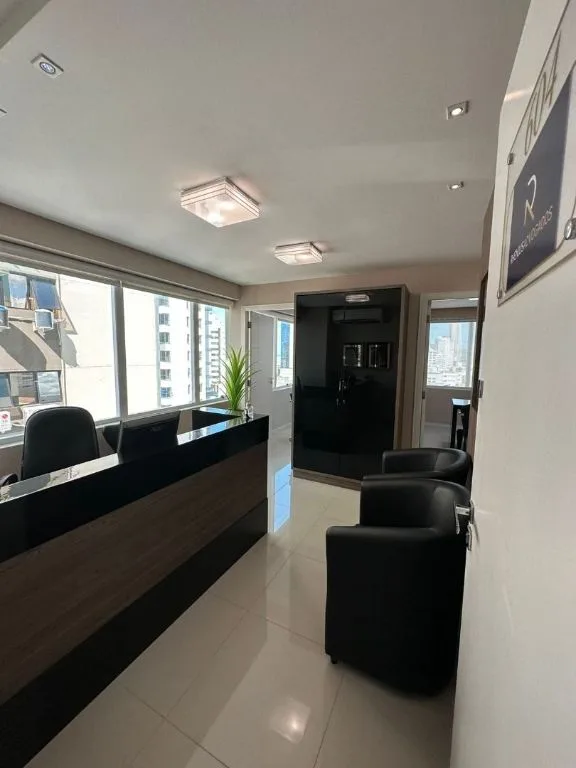 Sala Comercial para alugar em Itajaí no Centro: 34m², 1 Vaga de Garagem - Foto 2