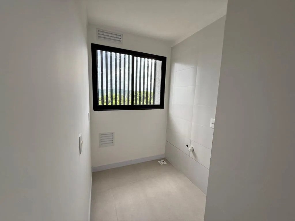 Apartamento à Venda em Camboriú no Areias: 3 Quartos, 92m², 2 Suítes e 2 Vagas de Garagem - Foto 2