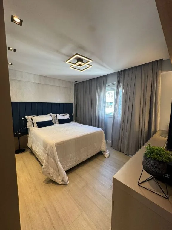 Apartamento à Venda em Itajaí no Dom Bosco: 3 Quartos, 3 Suítes e 2 Vagas de Garagem - Foto 12