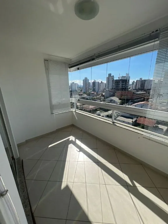 Apartamento à Venda em Itajaí no São Judas: 2 Quartos, 72m², 1 Suíte e 1 Vaga de Garagem - Foto 6