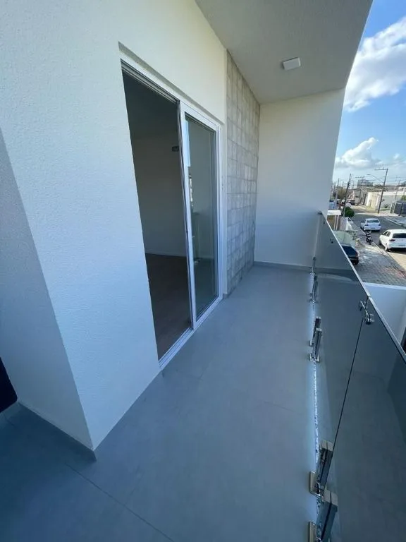 Casa à Venda em Itajaí no São João: 3 Quartos, 163M², Varanda Gourmet e 3 Suítes (Ref: 86)