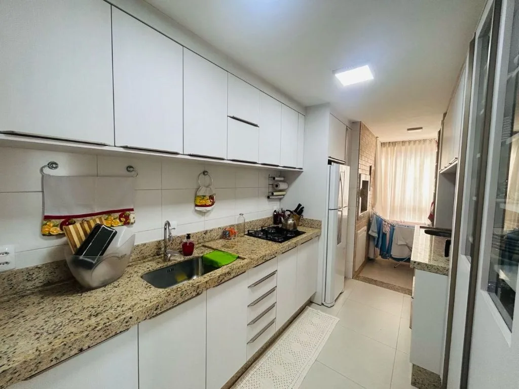 Apartamento à Venda em Itajaí no Dom Bosco: 2 Quartos, 75m², 1 Suíte e 1 Vaga de Garagem - Foto 8
