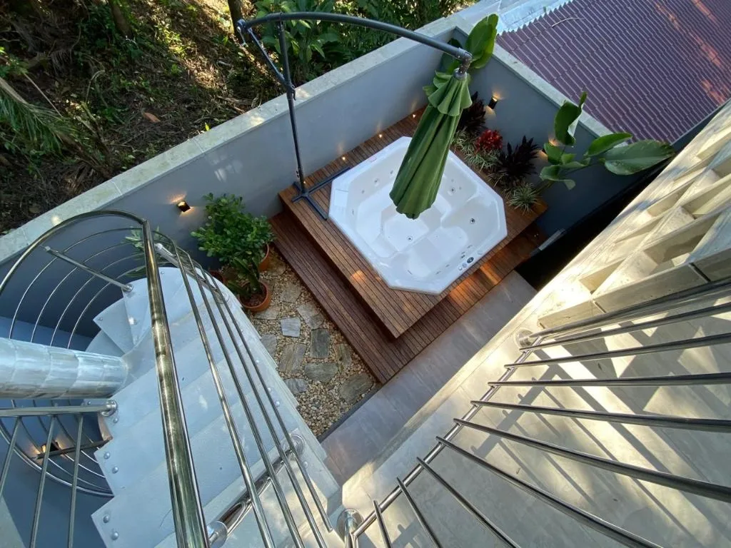 Sobrado à Venda em Itajaí no Cabeçudas: 3 Quartos, 170m², 1 Suíte e 2 Vagas de Garagem - Foto 16