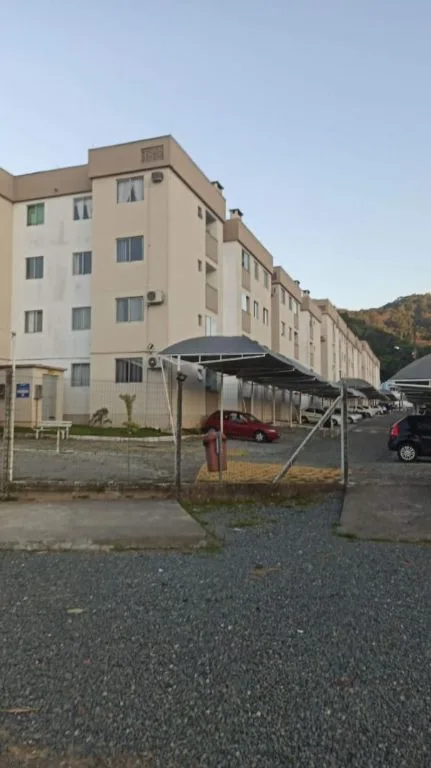 Apartamento à Venda em Itajaí no Espinheiros: 2 Quartos, 52m², 2 Vagas de Garagem - Foto 7
