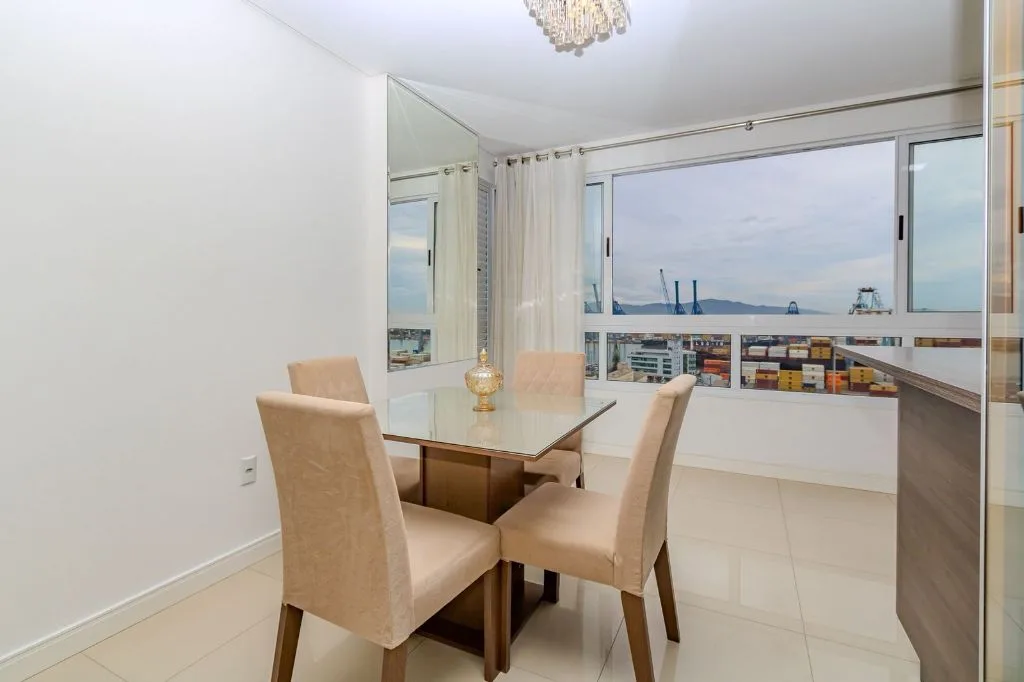 Apartamento à Venda em Itajaí no Centro: 2 Quartos, 77m², 2 Suítes e 1 Vaga de Garagem - Foto 5