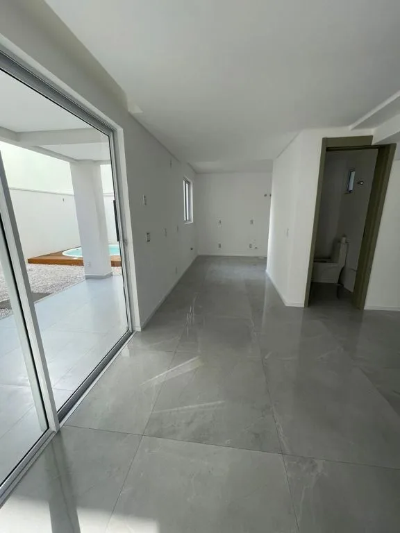 Casa à Venda em Itajaí no São João: 3 Quartos, 163m², 3 Suítes e 3 Vagas de Garagem - Foto 14