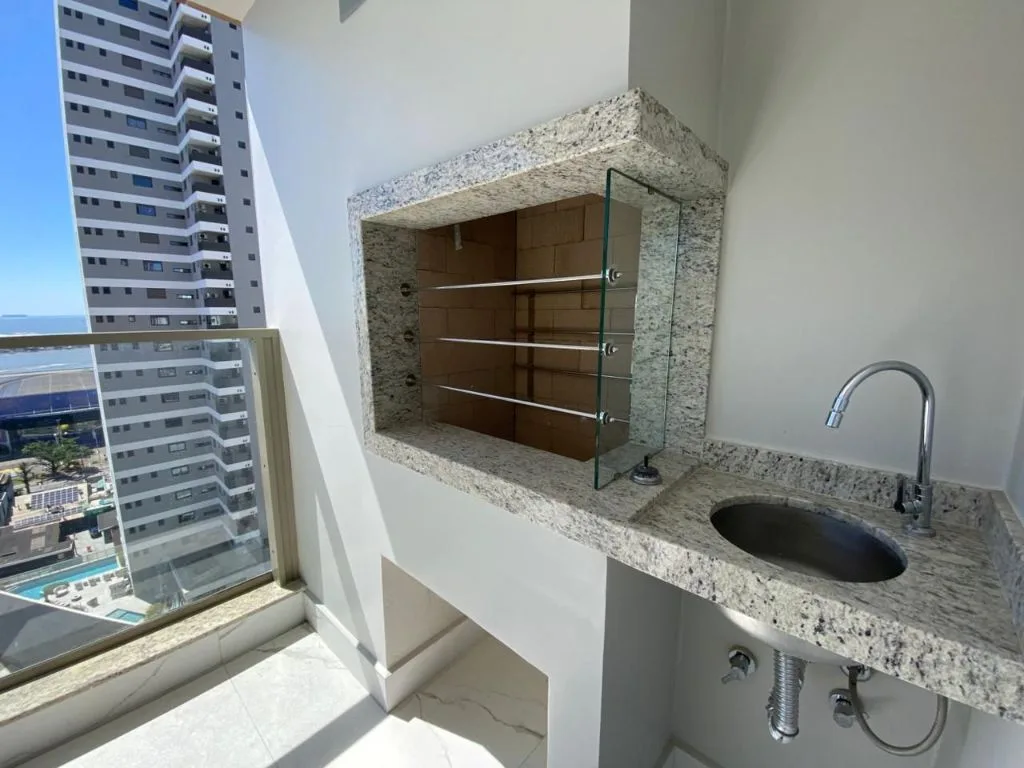 Apartamento à Venda em Itajaí no Centro: 3 Quartos, 138m², 3 Suítes e 2 Vagas de Garagem - Foto 1