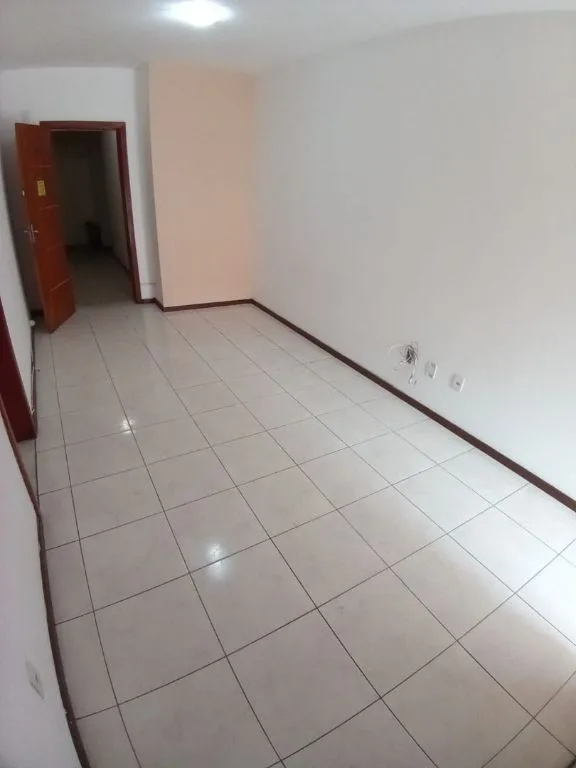 Apartamento à Venda em Itajaí no Vila Operária: 3 Quartos, 92m², 1 Vaga de Garagem - Foto 2