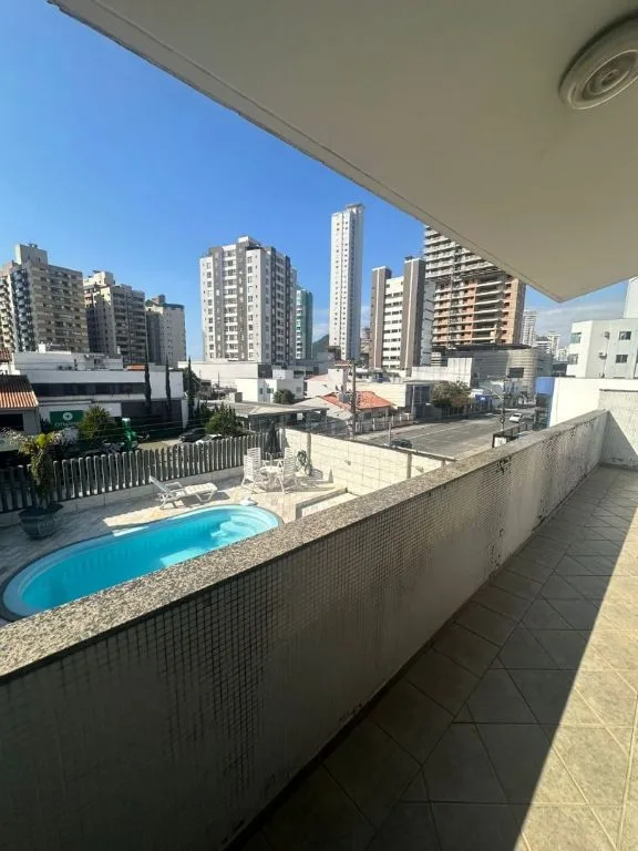 Casa para alugar em Itajaí no Centro: 5 Quartos, 550m², 2 Vagas de Garagem - Foto 13
