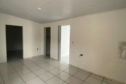 Casa para Aluguel em Itajaí no Espinheiros com 3 Quartos e 120m² | 1 Suíte e 3 Vagas de Garagem - Foto 18