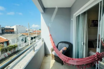 Sobrado para Venda em Itajaí no São João com 3 Quartos e 263m² | 1 Suíte e 2 Vagas de Garagem - Foto 12