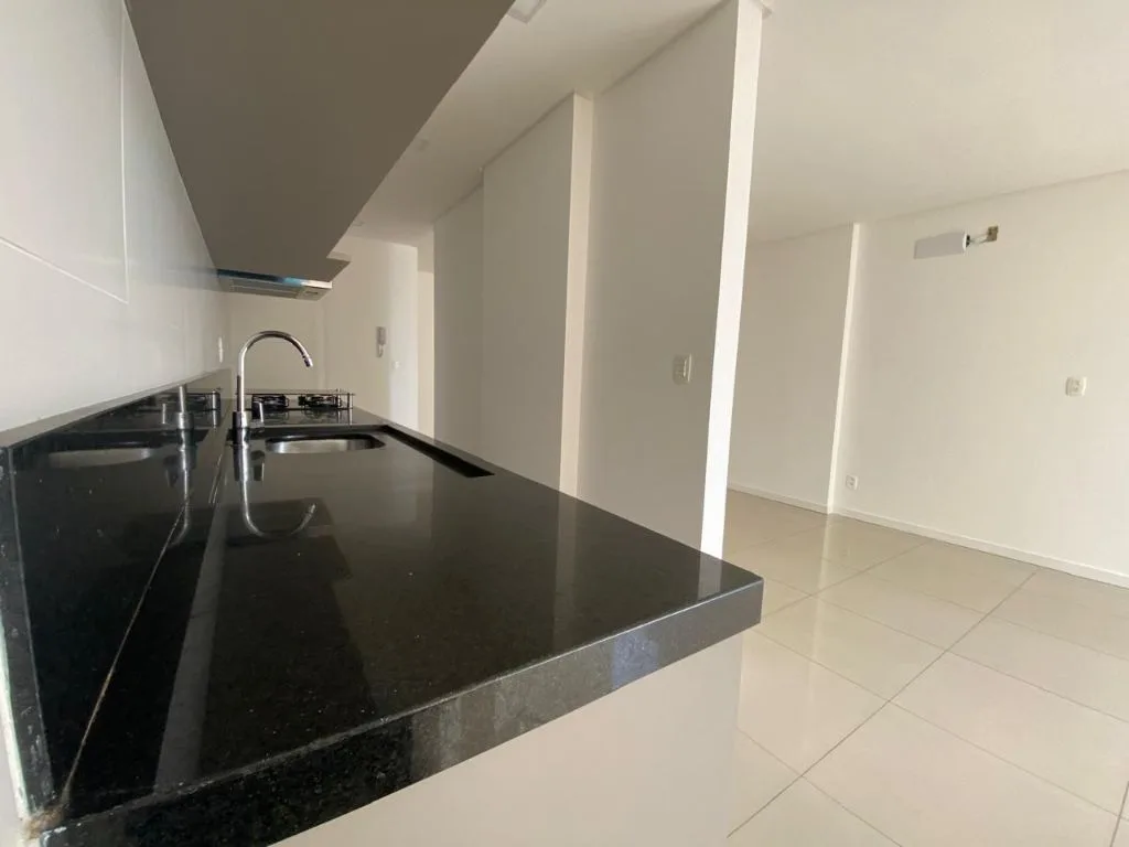 Apartamento à Venda em Itajaí no Fazenda: 3 Quartos, 95m², 1 Suíte e 2 Vagas de Garagem - Foto 16