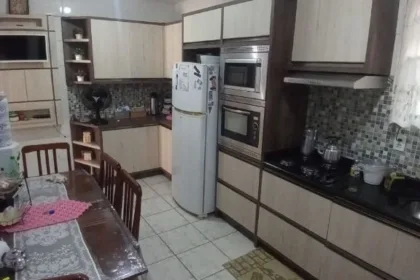 Casa para Venda em Itajaí no São Vicente com 6 Quartos e 310m² | 2 Suítes e 3 Vagas de Garagem - Foto 9