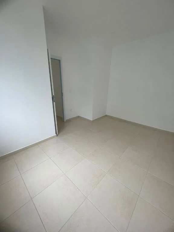 Apartamento para Alugar em Itajaí no Itaipava (Ref: 24)