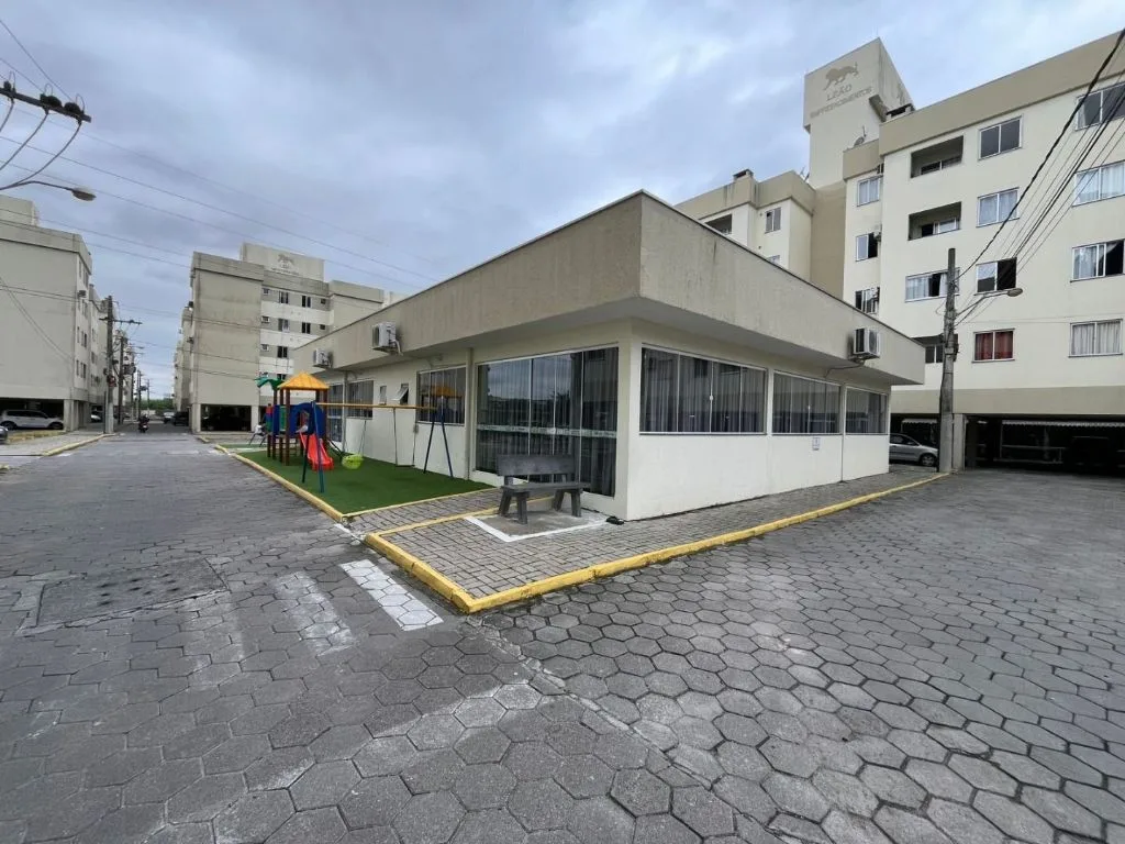 Apartamento à Venda em Itajaí no Espinheiros: 2 Quartos, 55m², 1 Vaga de Garagem - Foto 17
