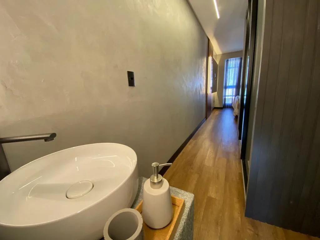 Sobrado à Venda em Itajaí no Cabeçudas: 3 Quartos, 170m², 1 Suíte e 2 Vagas de Garagem - Foto 10