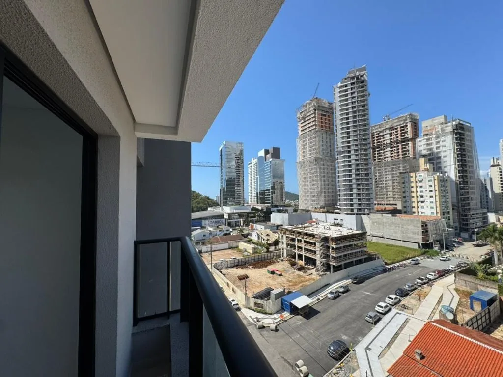 Apartamento à Venda em Itajaí no Praia Brava de Itajaí: 3 Quartos, 106m², 3 Suítes e 2 Vagas de Garagem - Foto 17