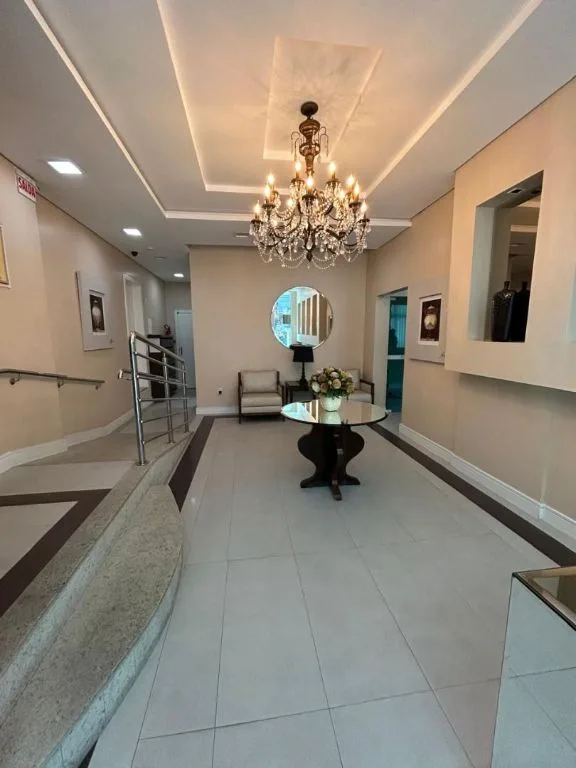 Apartamento à Venda em Itajaí no Centro: 3 Quartos, 110m², 3 Suítes e 2 Vagas de Garagem - Foto 3
