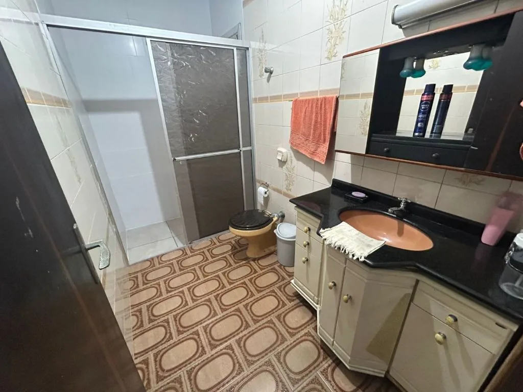 Casa à Venda em Itajaí no São João: 3 Quartos, 170m², 4 Vagas de Garagem - Foto 7