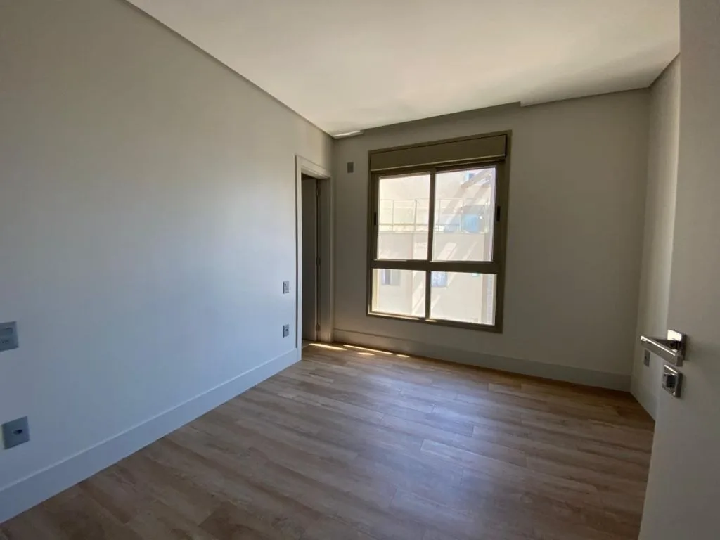 Apartamento à Venda em Itajaí no Centro: 3 Quartos, 138m², 3 Suítes e 2 Vagas de Garagem - Foto 9