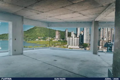 Apartamento para Venda em Itajaí no Centro com 4 Quartos e 200m² | Piscina e Varanda Gourmet - Foto 25